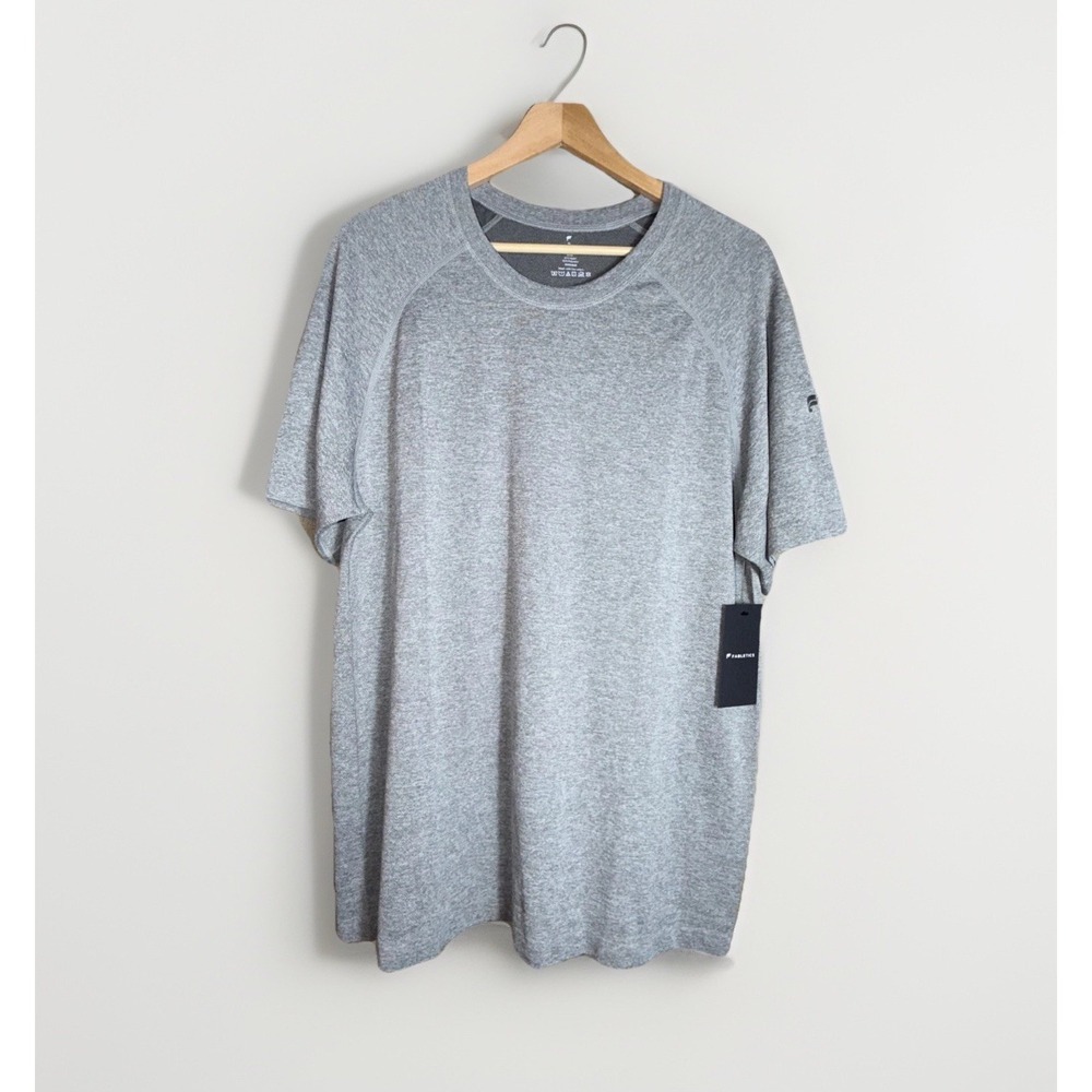 Fabletics Training Day Tee Shirt Mens XL Gray Active Workout Gym Training NEW